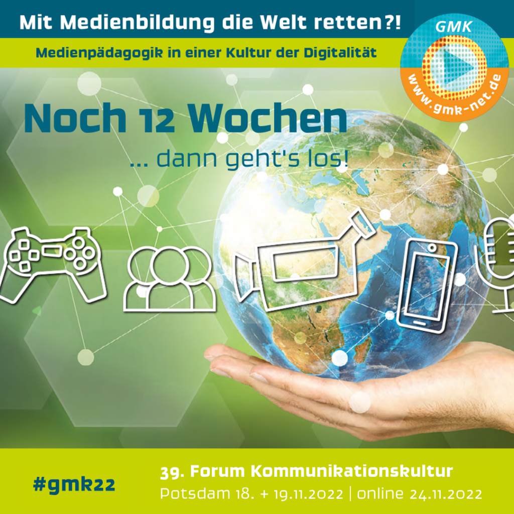 Reminder Forum Kommunikationskultur 2022 "Mit Medienbildung die Welt retten?!", Weltkugel auf Hand und verschiedene Medien