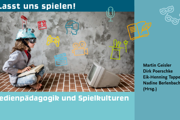 Lasst uns spielen! Medienpädagogik und Spielkulturen. Vorschau 2021. Die Gesellschaft für Medienpädagogik und Kommunikationskultur wünscht Ihnen ein kreatives und inspirierendes Jahr!, ein Kind sitzt auf dem Boden vor einem alten Computermonitor und trägt dabei einen gebastelten Helm