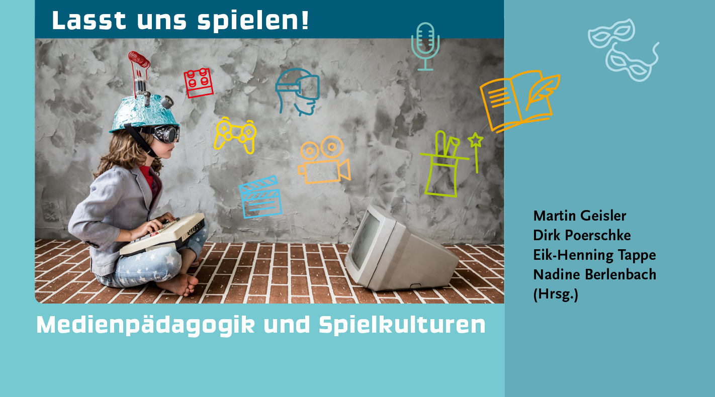 Lasst uns spielen! Medienpädagogik und Spielkulturen. Vorschau 2021. Die Gesellschaft für Medienpädagogik und Kommunikationskultur wünscht Ihnen ein kreatives und inspirierendes Jahr!, ein Kind sitzt auf dem Boden vor einem alten Computermonitor und trägt dabei einen gebastelten Helm