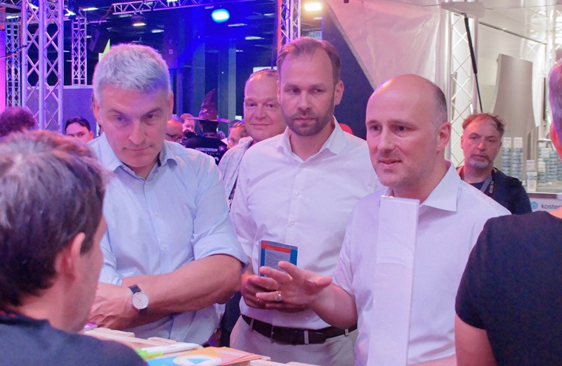 Jugendforum NRW 2024: Politiker am Samstag