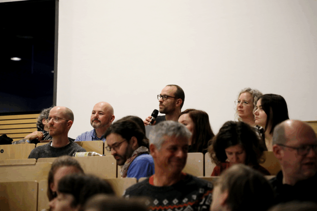 42. Forum Kommunikationskultur 2025 "Don’t Panic! Medienbildung für Mut und Resilienz in einer Welt im Umbruch" vom 14. bis 16. November in Oldenburg