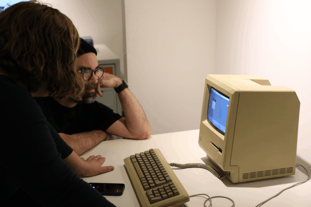 42. Forum Kommunikationskultur 2025 "Don’t Panic! Medienbildung für Mut und Resilienz in einer Welt im Umbruch" vom 14. bis 16. November in Oldenburg