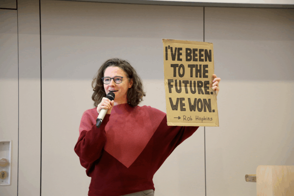 42. Forum Kommunikationskultur 2025 "Don’t Panic! Medienbildung für Mut und Resilienz in einer Welt im Umbruch" vom 14. bis 16. November in Oldenburg