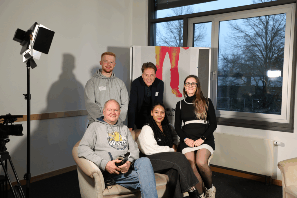 42. Forum Kommunikationskultur 2025 "Don’t Panic! Medienbildung für Mut und Resilienz in einer Welt im Umbruch" vom 14. bis 16. November in Oldenburg