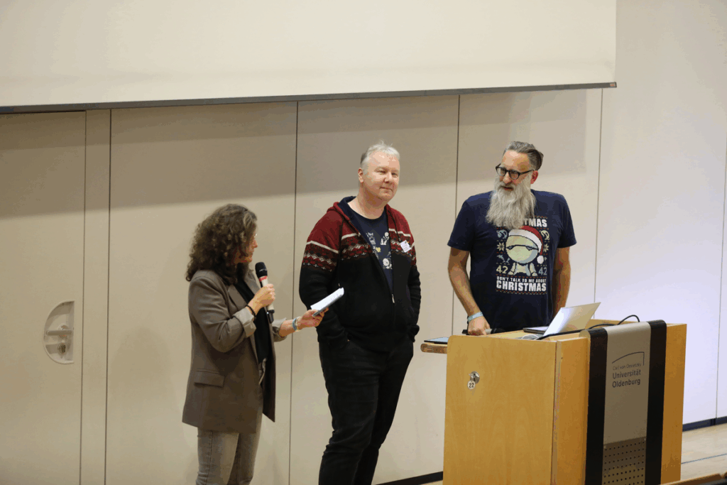 42. Forum Kommunikationskultur 2025 "Don’t Panic! Medienbildung für Mut und Resilienz in einer Welt im Umbruch" vom 14. bis 16. November in Oldenburg