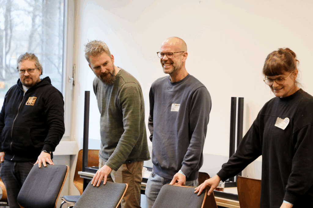 42. Forum Kommunikationskultur 2025 "Don’t Panic! Medienbildung für Mut und Resilienz in einer Welt im Umbruch" vom 14. bis 16. November in Oldenburg