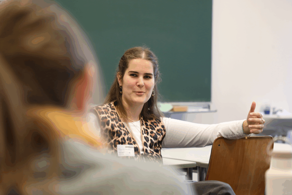 42. Forum Kommunikationskultur 2025 "Don’t Panic! Medienbildung für Mut und Resilienz in einer Welt im Umbruch" vom 14. bis 16. November in Oldenburg