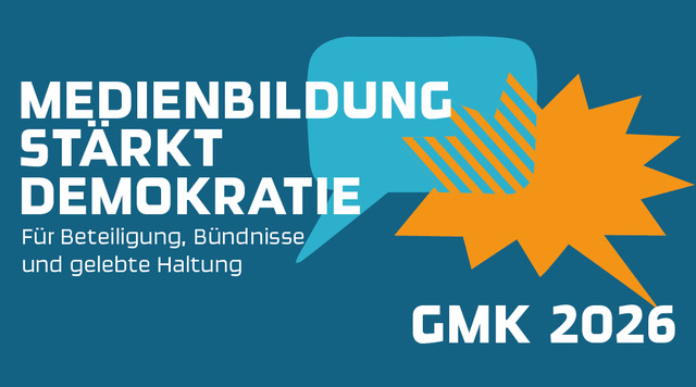 Keyvisual 43. Forum Kommunikationskultur "Medienbildung stärkt Demokratie": blaue Sprechblase und orange gezackte Sprechblase